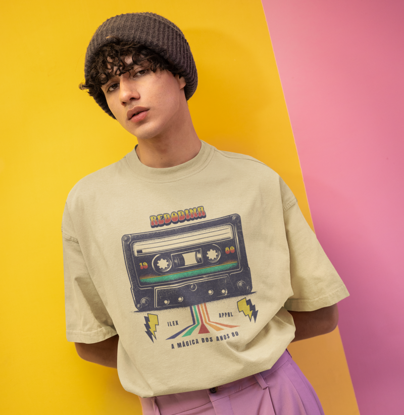 Camiseta Oversized Rebobina